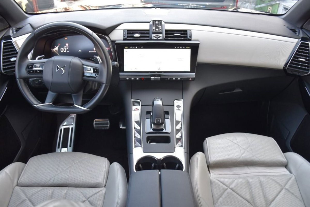 Ds DS 7 1.5 bluehdi Esprit de Voyage 130cv auto (7)