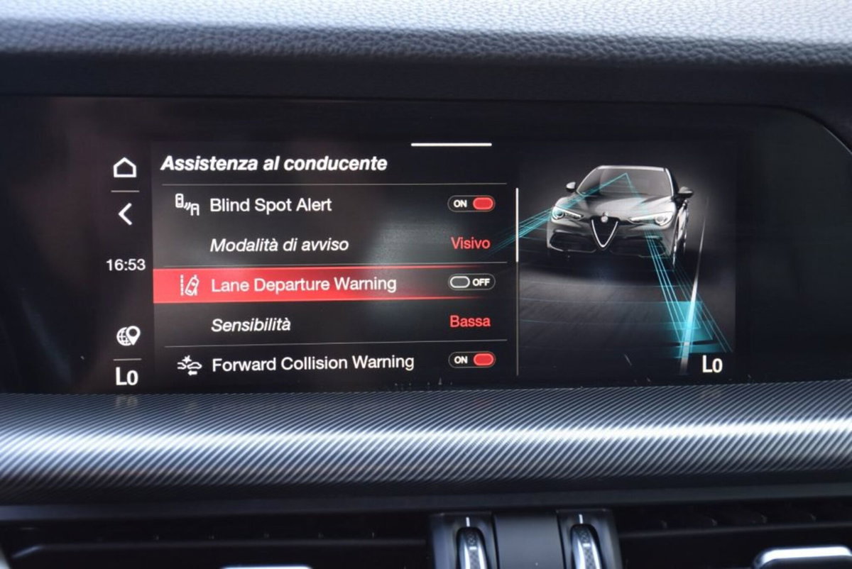 Alfa Romeo Stelvio Stelvio 2.2 Turbodiesel 160 CV AT8 RWD Sprint (11)