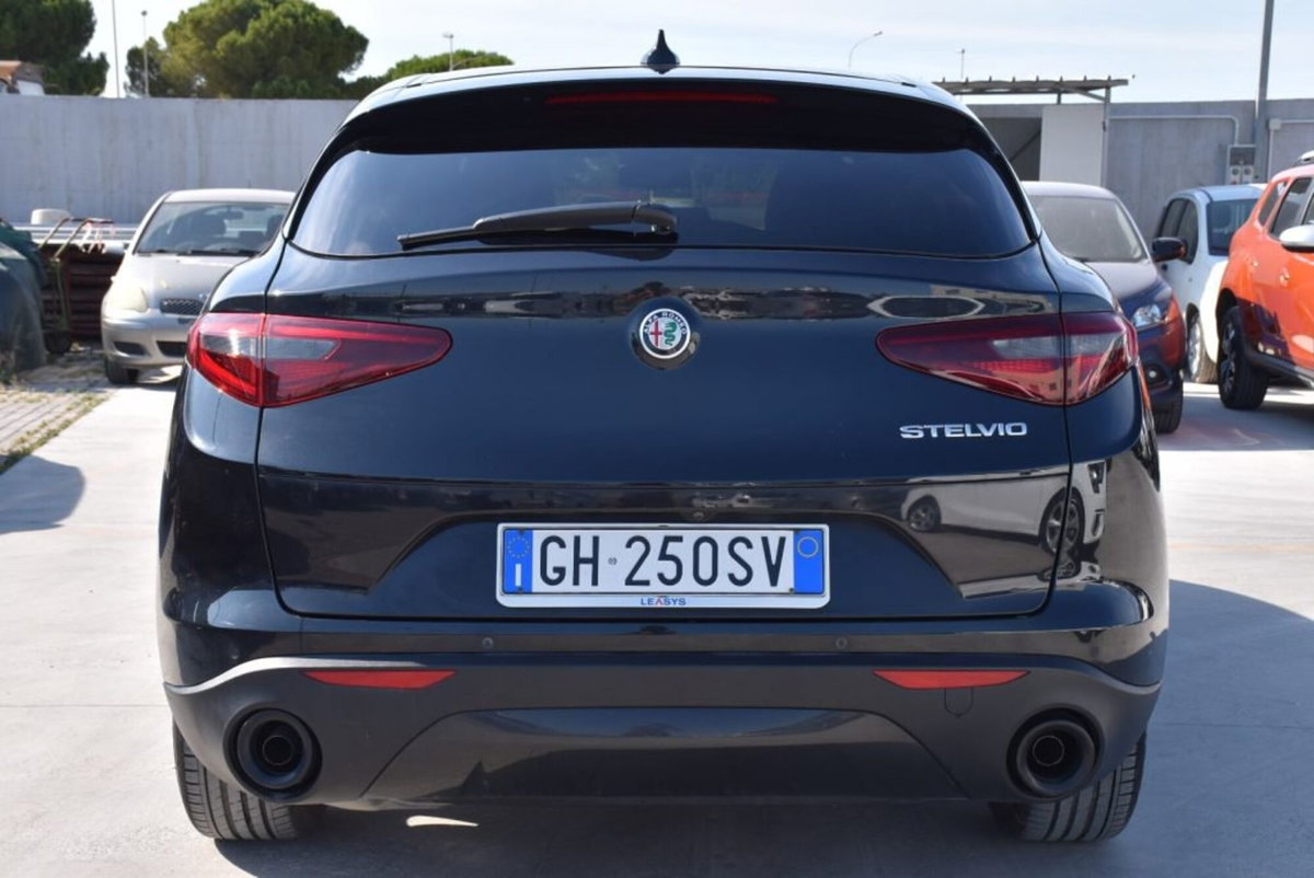 Alfa Romeo Stelvio Stelvio 2.2 Turbodiesel 160 CV AT8 RWD Sprint (5)
