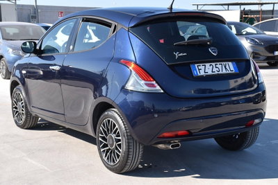 Lancia Ypsilon 1.2 69 CV 5 porte GPL Ecochic Gold (6)