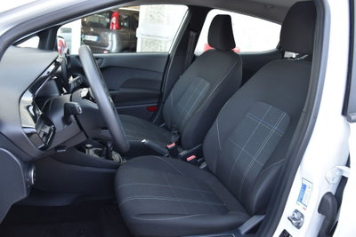 Ford Fiesta 1.1 75 CV GPL 5 porte (8)