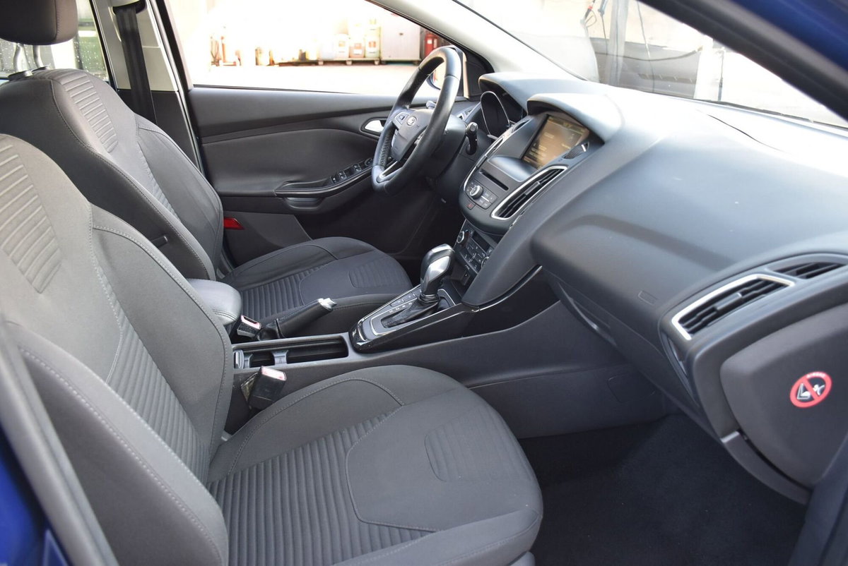 Ford Focus 1.5 TDCi 120 CV Start&Stop Powershift Titanium X (19)