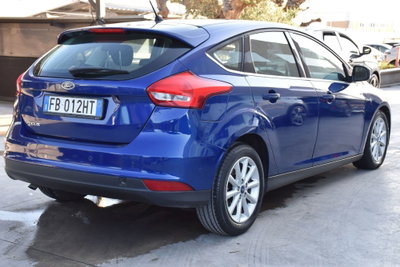 Ford Focus 1.5 TDCi 120 CV Start&Stop Powershift Titanium X (4)
