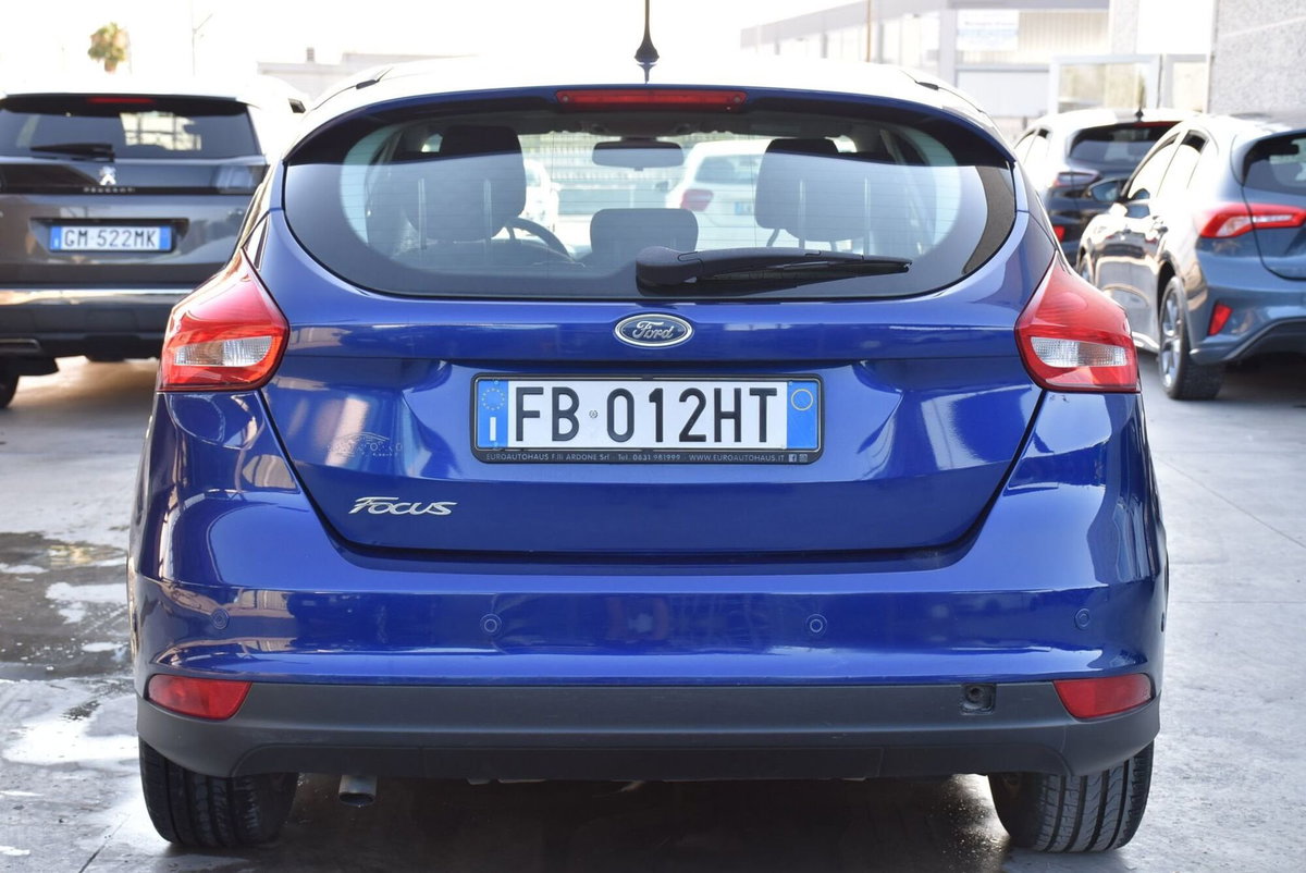Ford Focus 1.5 TDCi 120 CV Start&Stop Powershift Titanium X (5)