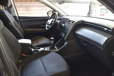 Hyundai Tucson 1.6 crdi 48V Xline 2wd imt (16)