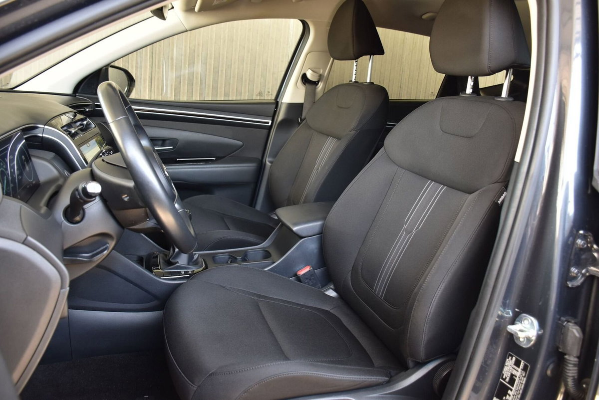 Hyundai Tucson 1.6 crdi 48V Xline 2wd imt (8)