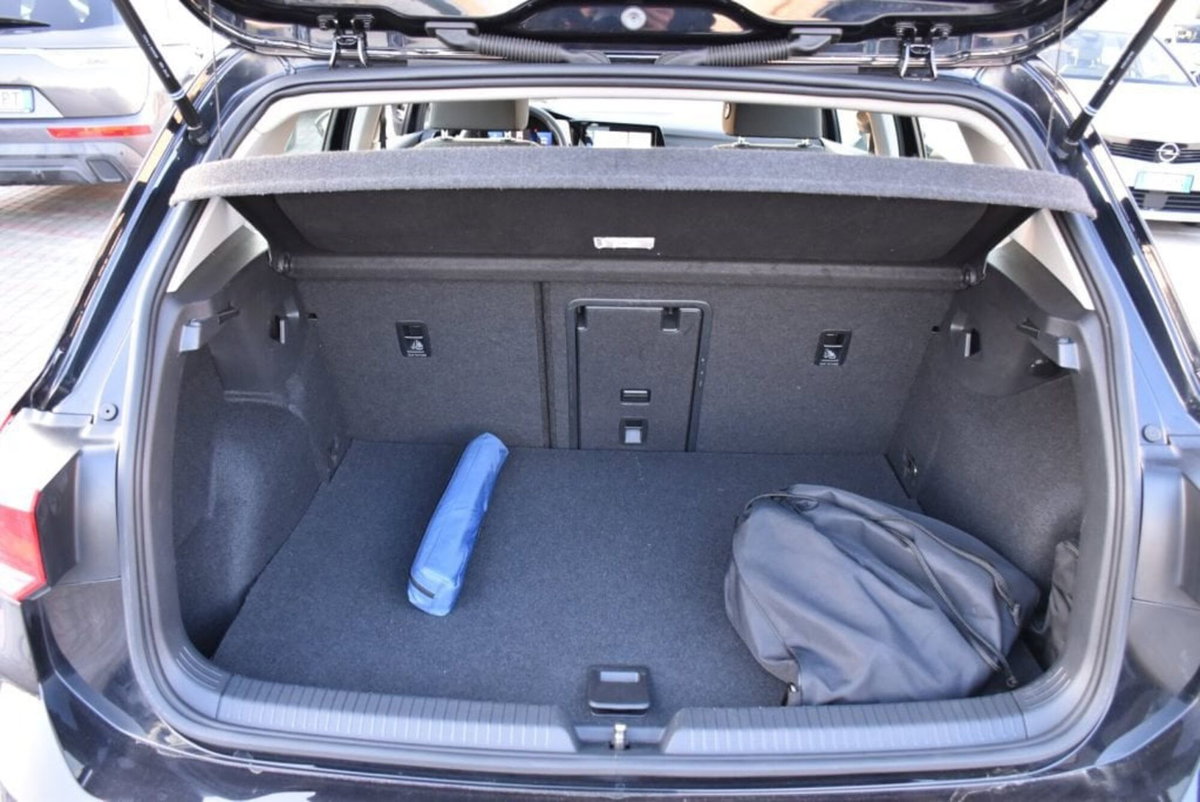 Volkswagen Golf 1.4 TSI eHYBRID 204 CV DSG Style (18)