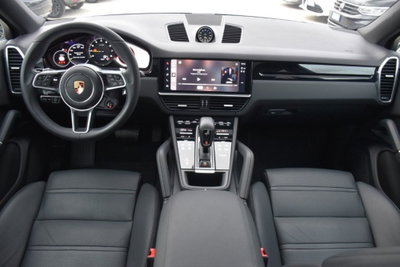 Porsche Cayenne Coupé 3.0 V6 E-Hybrid Platinum Edition (8)