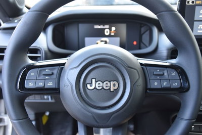 Jeep Avenger full-electric Longitude fwd 156cv auto (15)