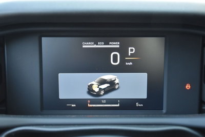Jeep Avenger full-electric Longitude fwd 156cv auto (9)