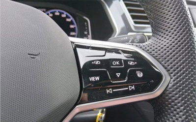 Volkswagen Tiguan 2.0 TDI 200 CV SCR DSG 4MOTION R-Line (12)