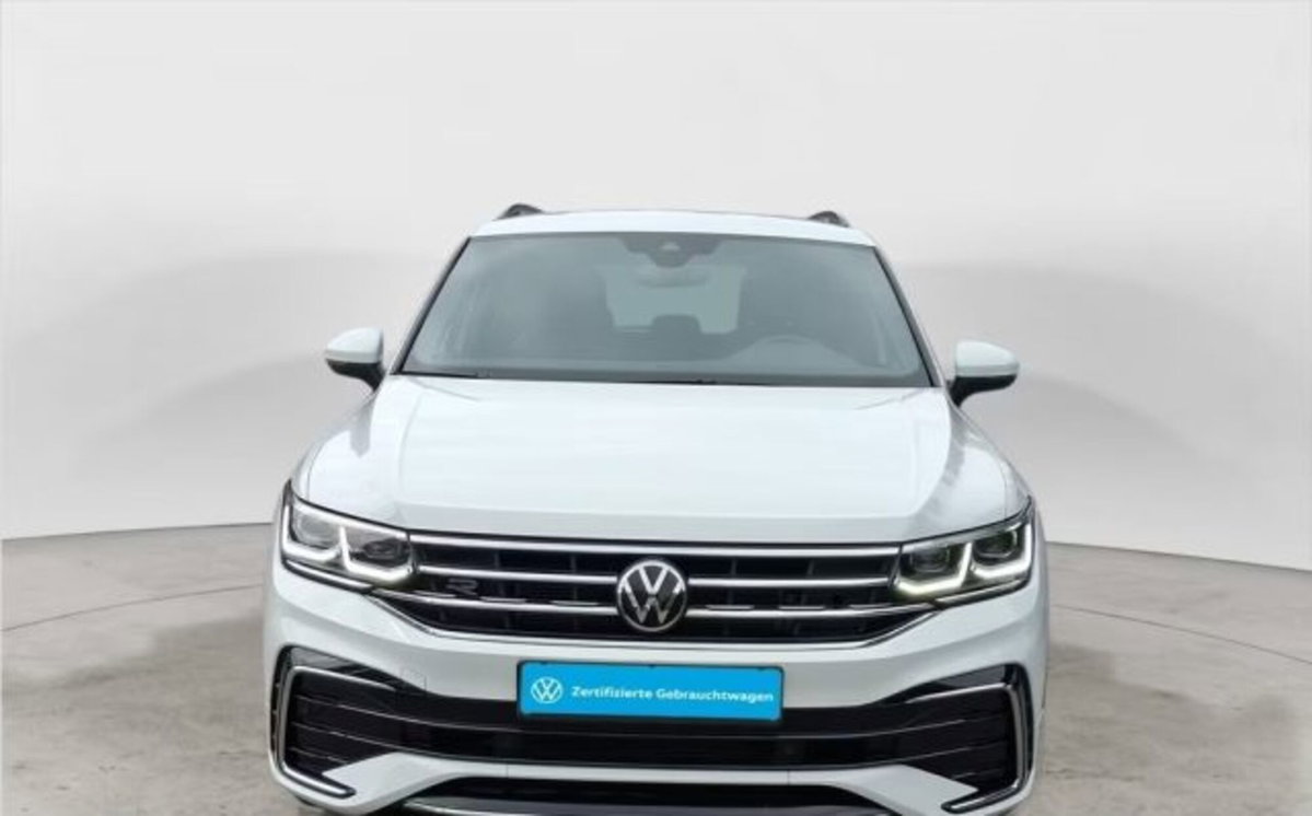 Volkswagen Tiguan 2.0 TDI 200 CV SCR DSG 4MOTION R-Line (2)