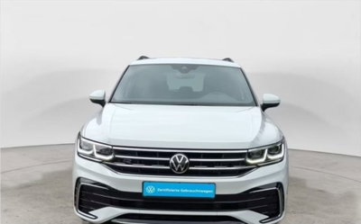 Volkswagen Tiguan 2.0 TDI 200 CV SCR DSG 4MOTION R-Line (2)