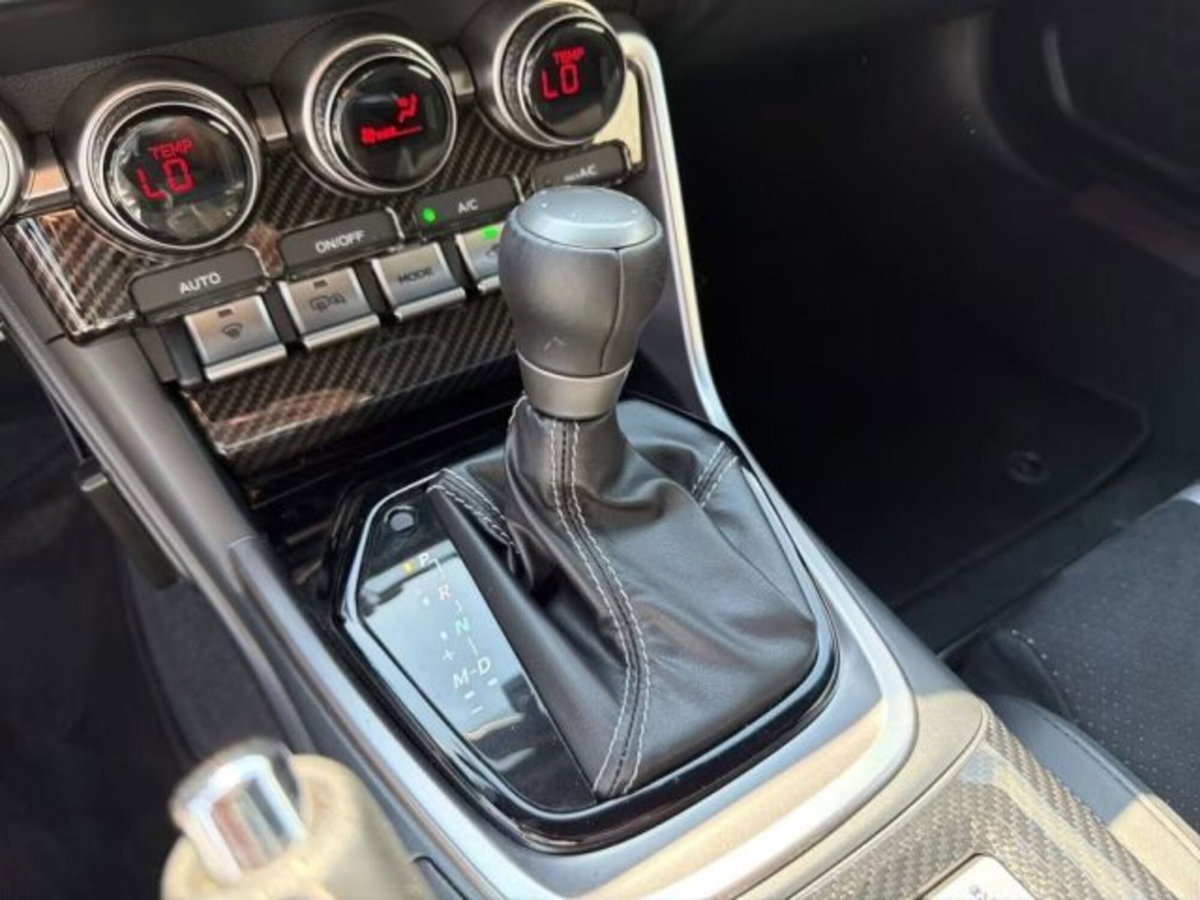 Toyota GR86 2.Premium Sport A/T (15)