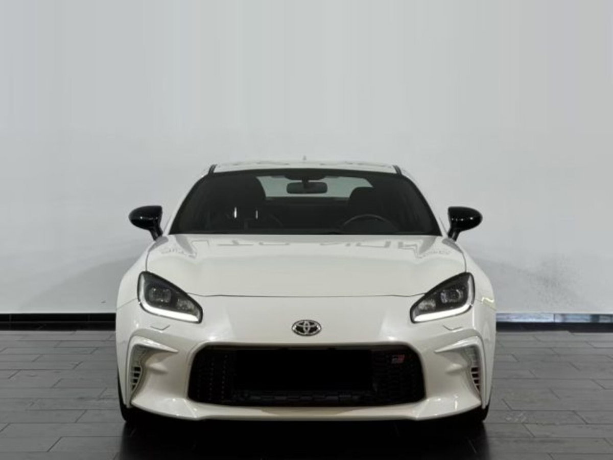 Toyota GR86 2.Premium Sport A/T (2)