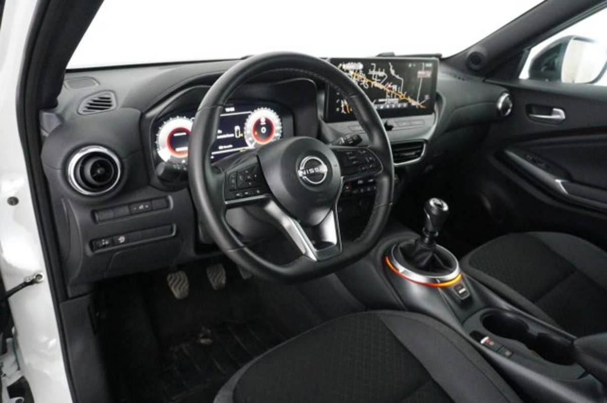 Nissan Juke 1.0 dig-t N-Connecta 114cv (7)