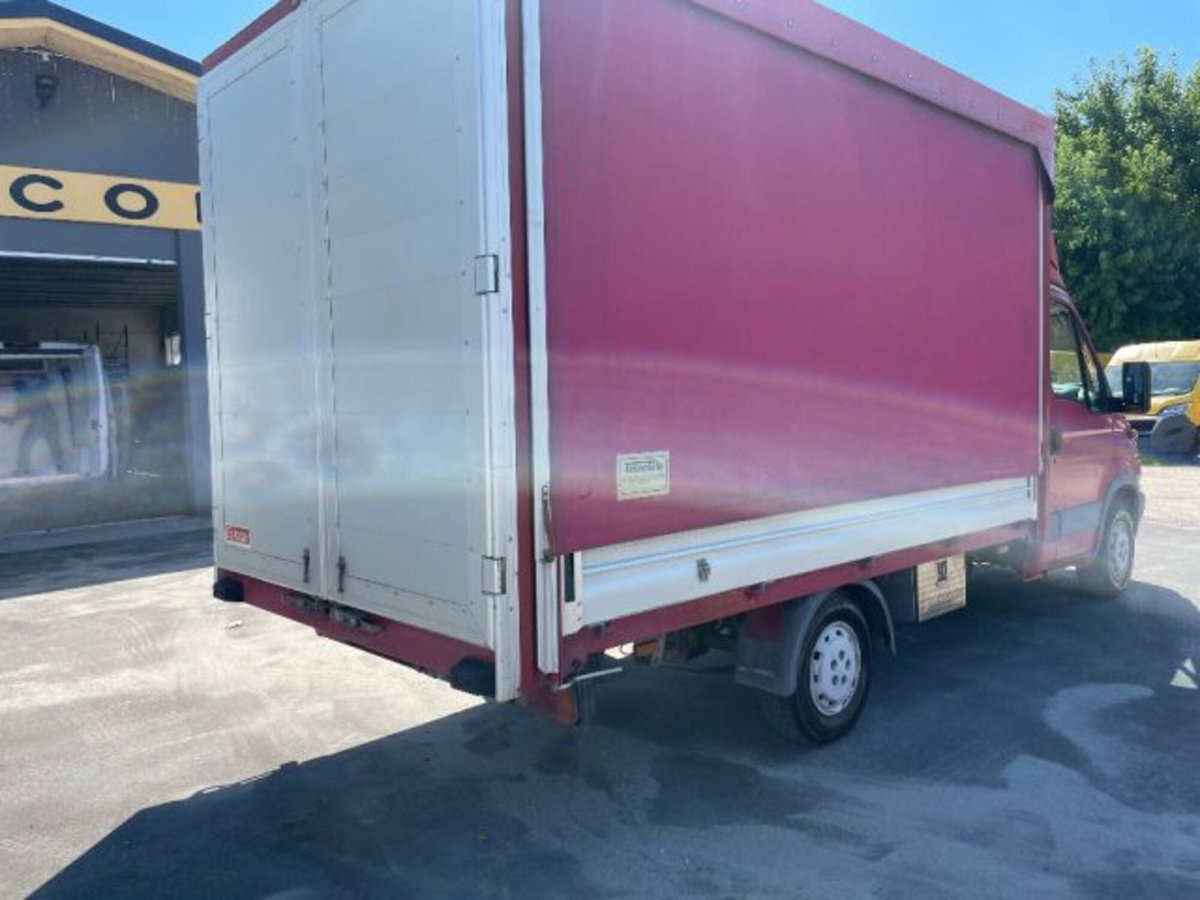 Iveco Daily Telaio 29L10 2.3 Hpi PM Minicab (2)