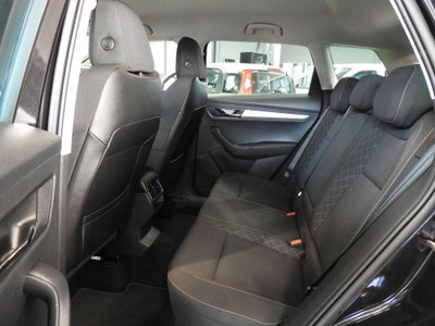 Skoda Karoq 1.6 TDI SCR DSG SportLine (16)