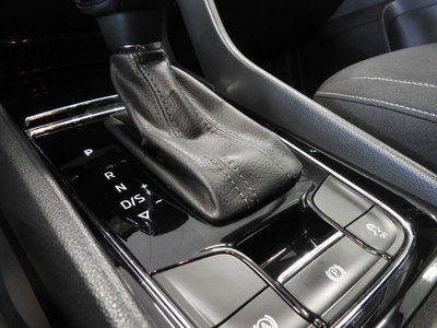 Skoda Karoq 1.6 TDI SCR DSG SportLine (18)