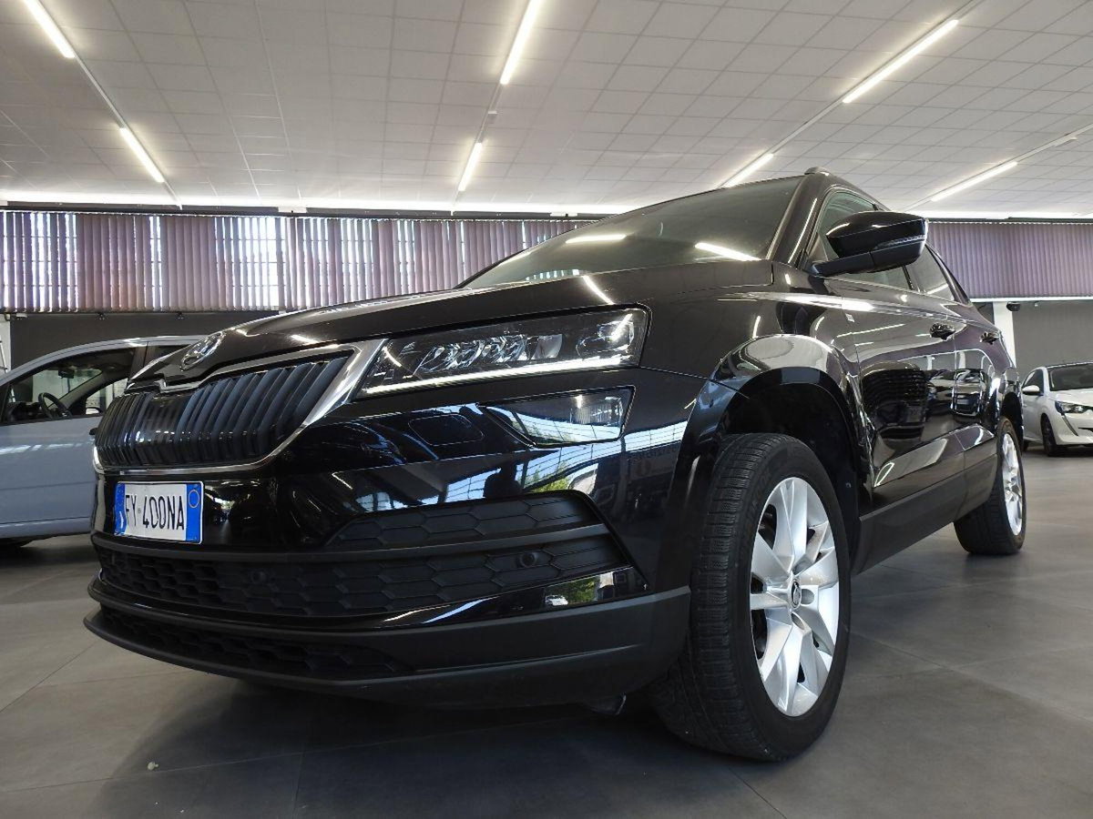 Skoda Karoq 1.6 TDI SCR DSG SportLine (2)