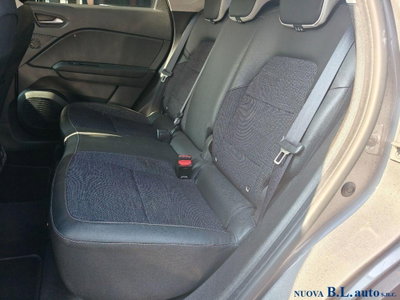 Renault Captur TCe 100 CV GPL Techno Fast Track (11)