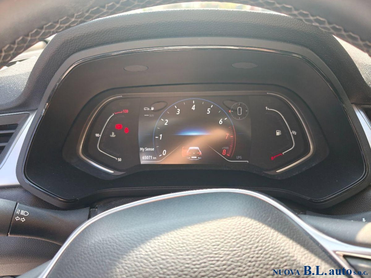 Renault Captur TCe 100 CV GPL Techno Fast Track (9)