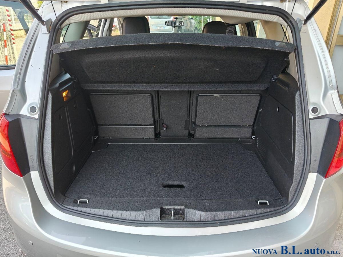 Opel Meriva 1.4 Turbo 120CV Design Edition (12)
