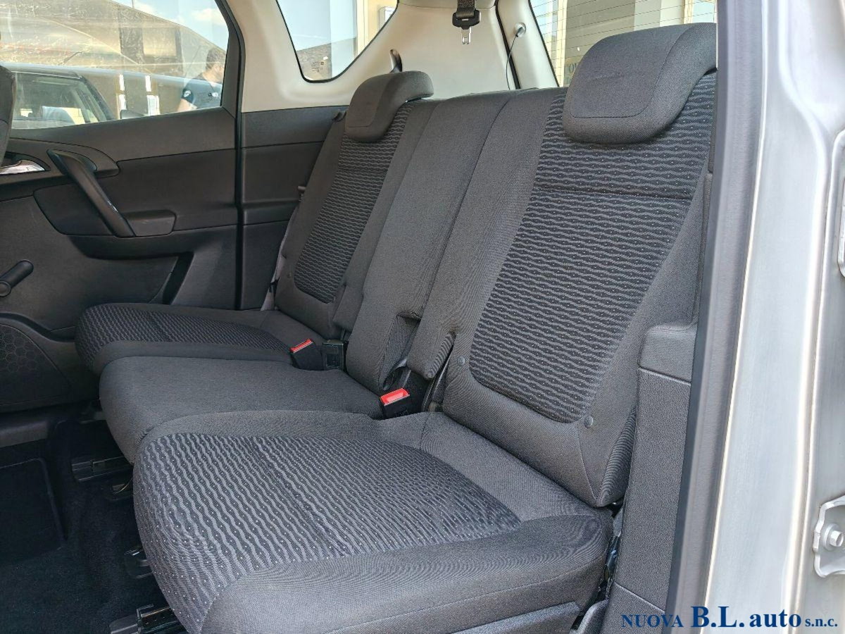 Opel Meriva 1.4 Turbo 120CV Design Edition (14)