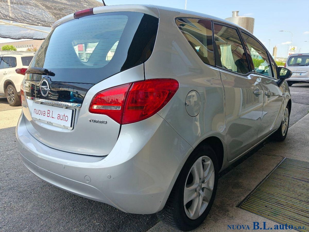 Opel Meriva 1.4 Turbo 120CV Design Edition (4)