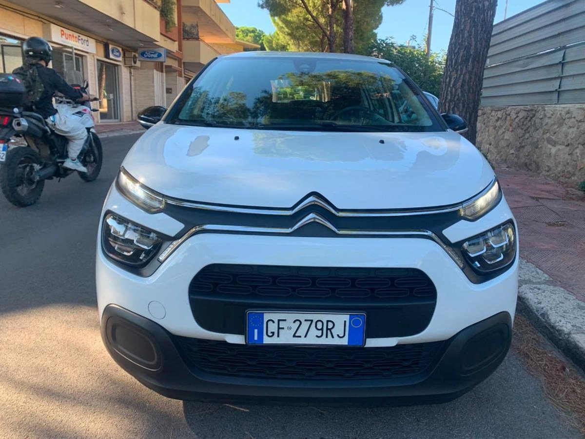 Citroen C3 BlueHDi 100 S&S Feel (2)