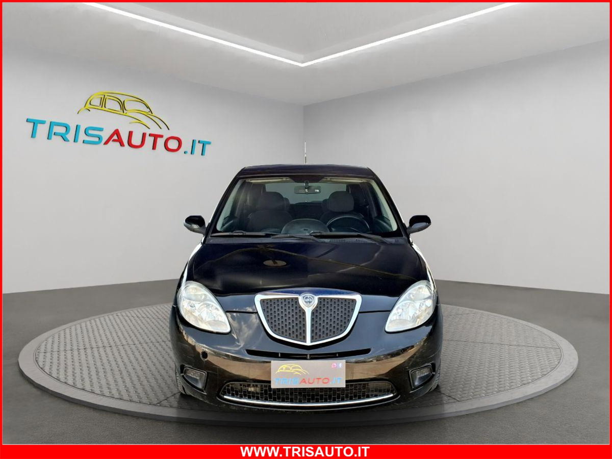 Lancia Ypsilon 1.2 (10)