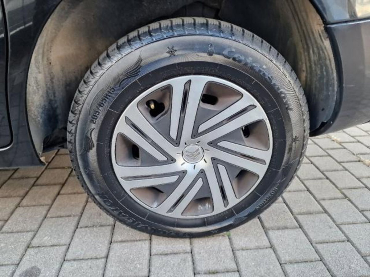 Citroen Berlingo Multispace 1.6 e-HDi 90 ETG6 Seduction (11)