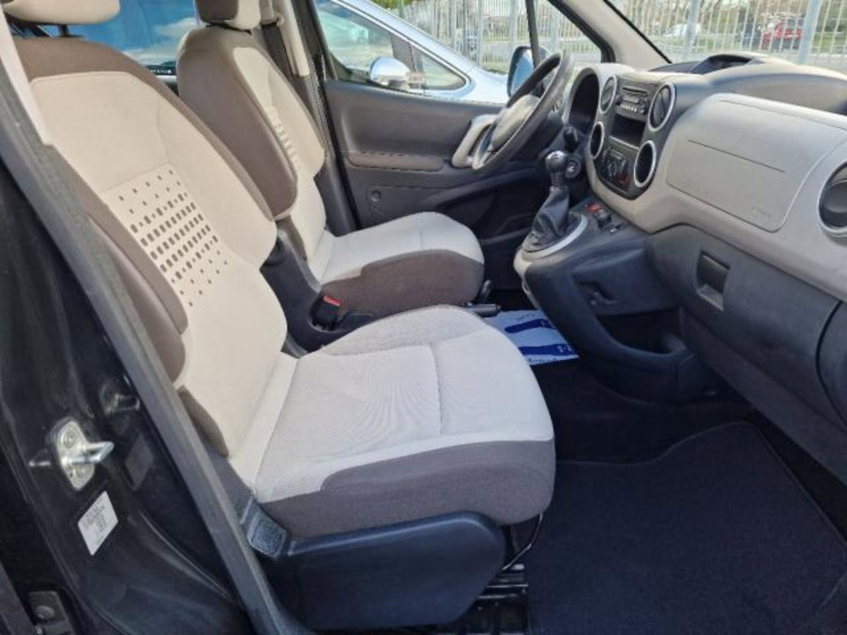 Citroen Berlingo Multispace 1.6 e-HDi 90 ETG6 Seduction (14)
