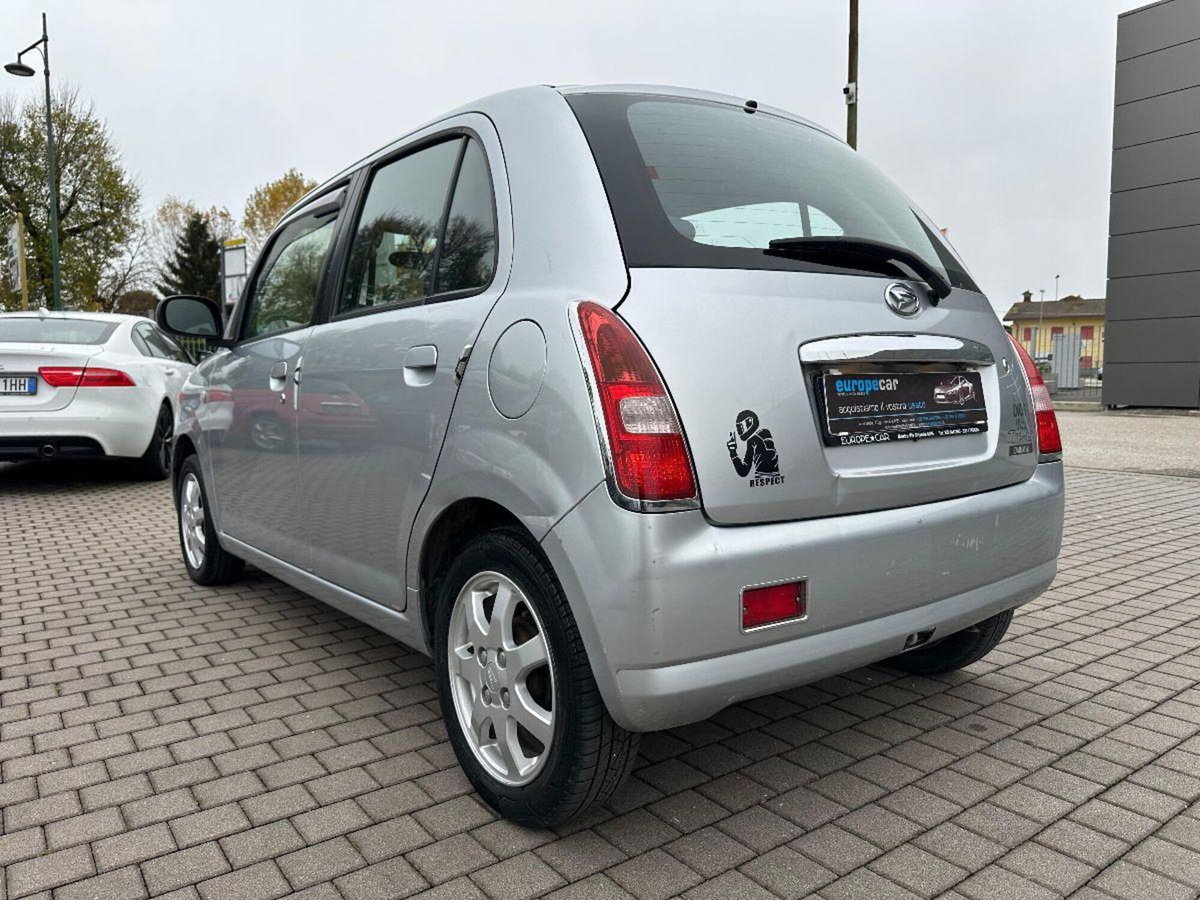Daihatsu Trevis 1.0 (4)
