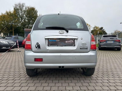 Daihatsu Trevis 1.0 (6)