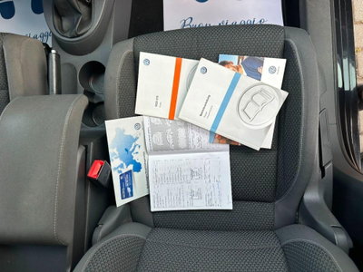 Volkswagen Touran 1.6 TDI Comfortline (9)