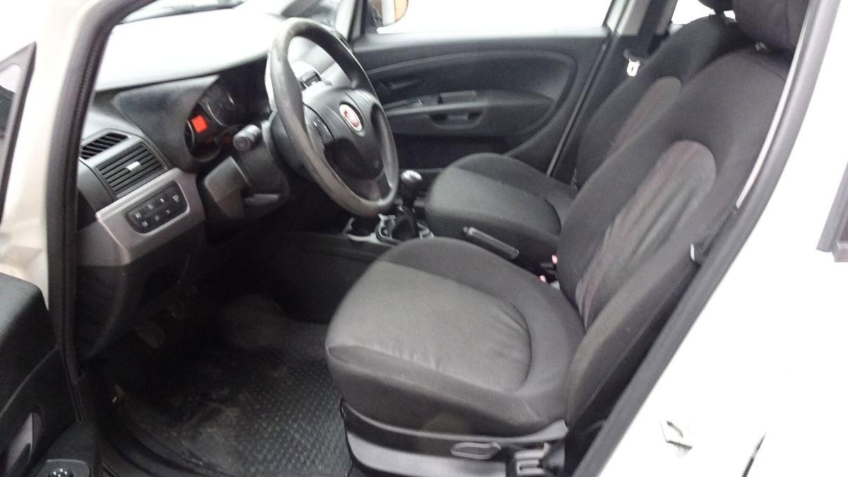 Fiat Punto 1.3 MJT 85CV S&S 5 porte Van Easy 4 posti E5+ (11)