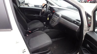 Fiat Punto 1.3 MJT 85CV S&S 5 porte Van Easy 4 posti E5+ (14)