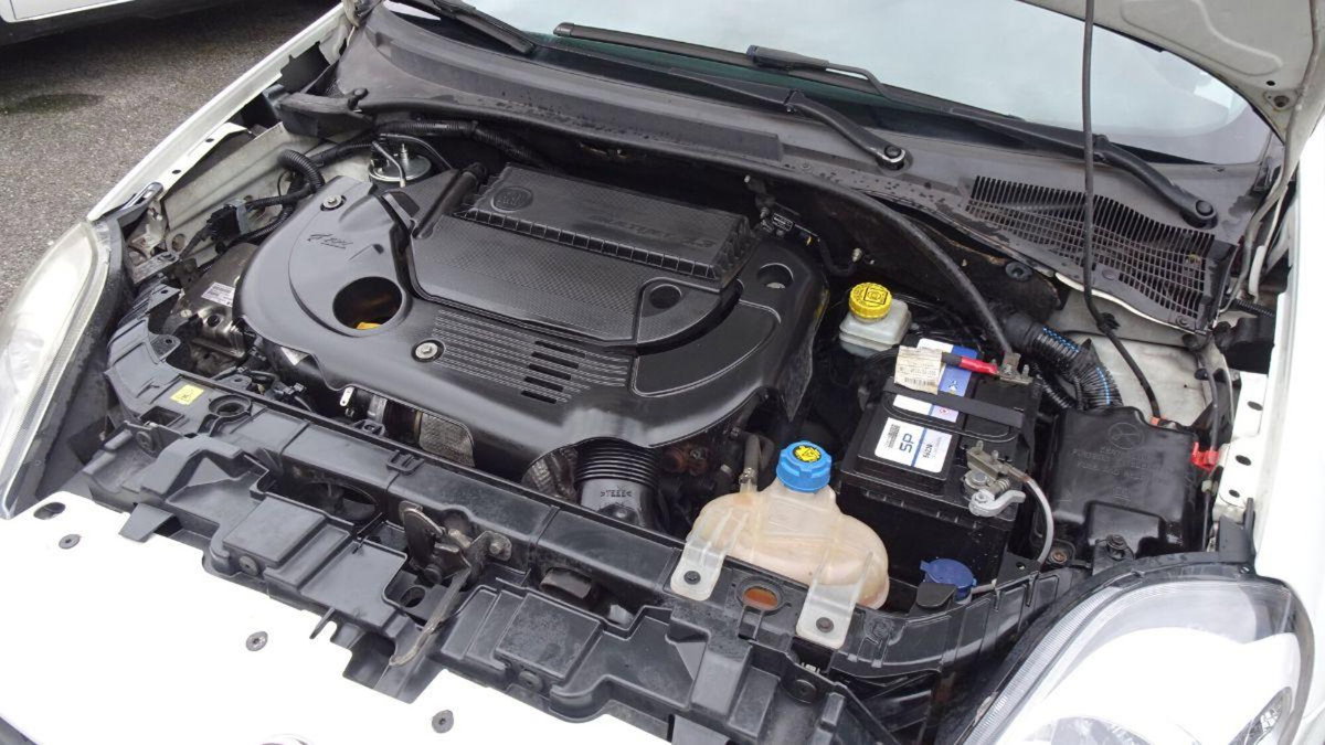 Fiat Punto 1.3 MJT 85CV S&S 5 porte Van Easy 4 posti E5+ (20)