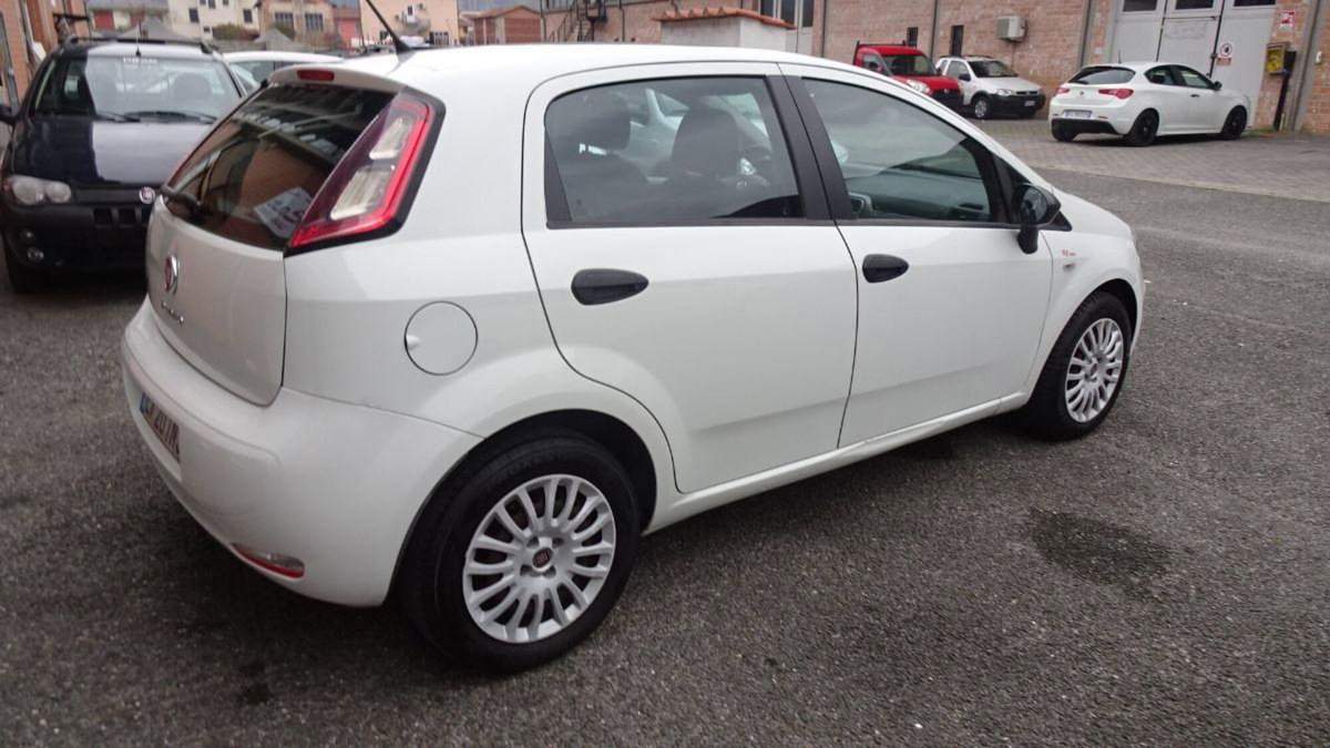 Fiat Punto 1.3 MJT 85CV S&S 5 porte Van Easy 4 posti E5+ (9)