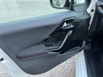 Peugeot 208 HDi 68 CV 5 porte Active (13)