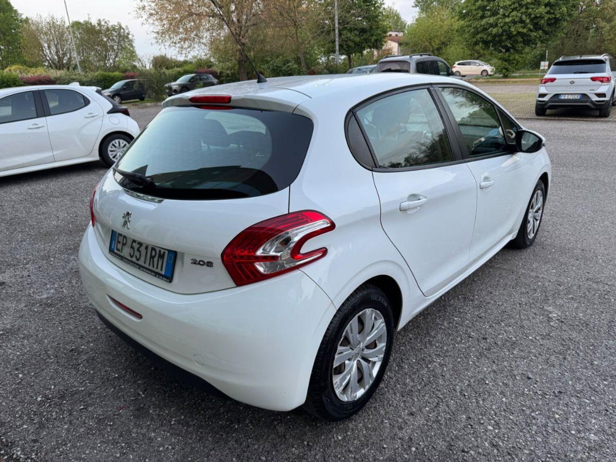 Peugeot 208 HDi 68 CV 5 porte Active (4)