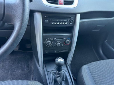 Peugeot 207 HDi 70CV 5p. Energie (14)