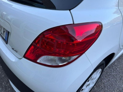 Peugeot 207 HDi 70CV 5p. Energie (16)