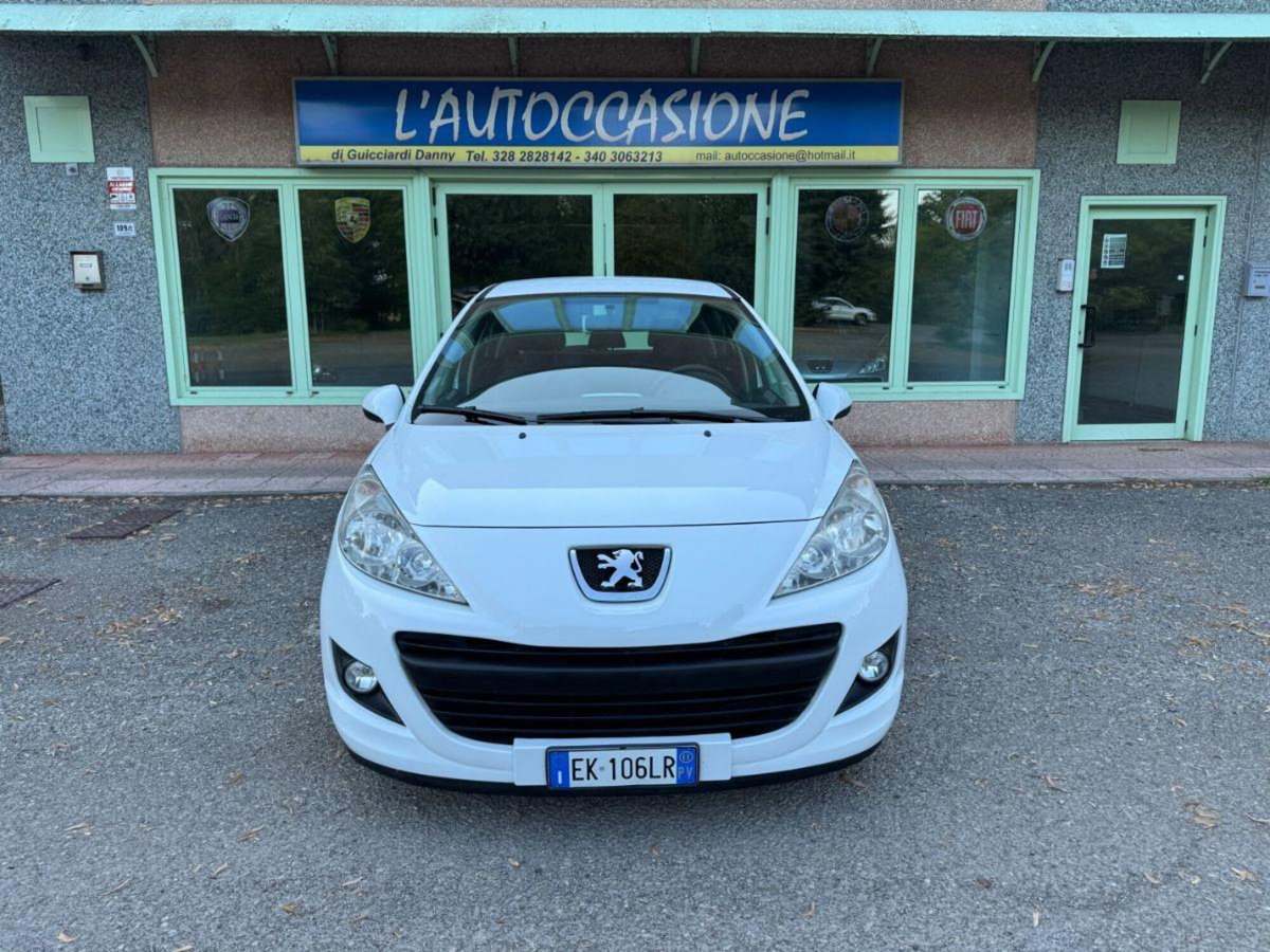 Peugeot 207 HDi 70CV 5p. Energie (2)