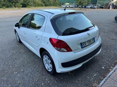 Peugeot 207 HDi 70CV 5p. Energie (6)