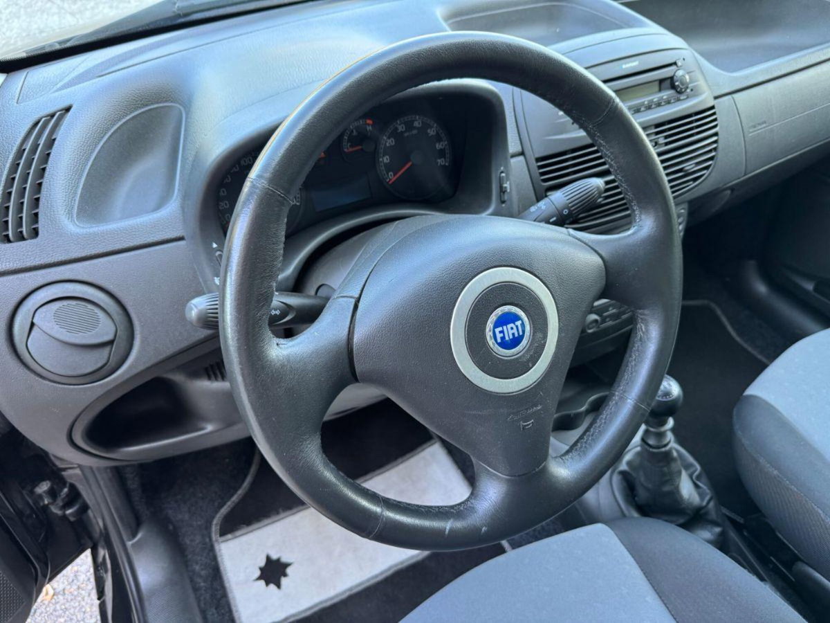 Fiat Punto 1.2 5 porte Dynamic (12)