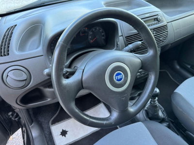 Fiat Punto 1.2 5 porte Dynamic (12)
