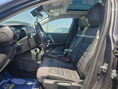 Citroen C4 PureTech 130 S&S Shine (11)