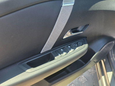Citroen C4 PureTech 130 S&S Shine (16)